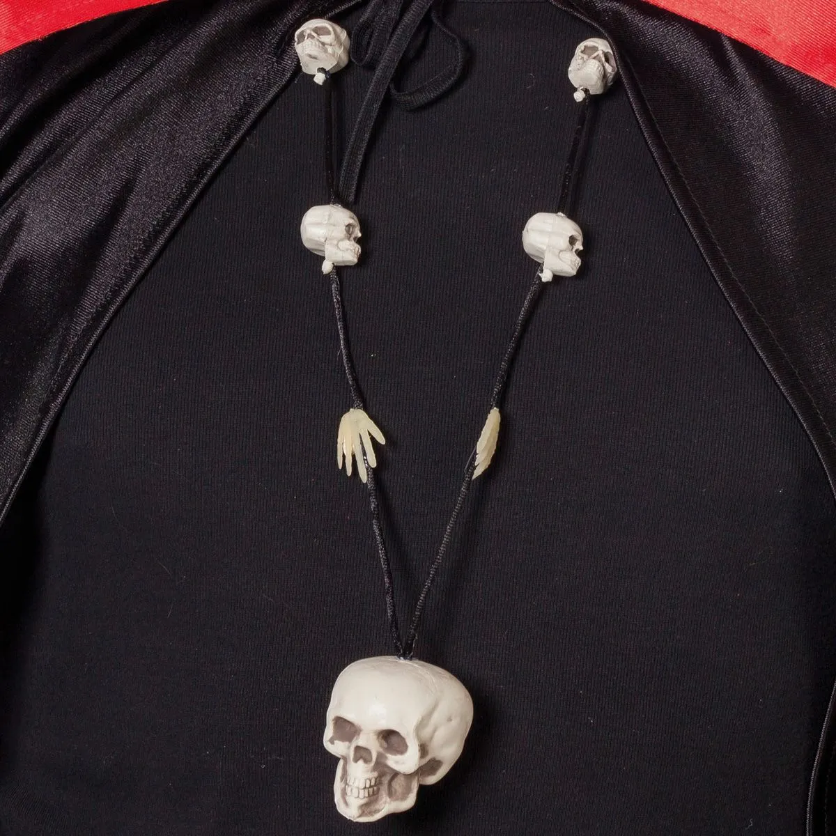 Ketting Met Doodskoppen 1 Ketting Met Doodskoppen